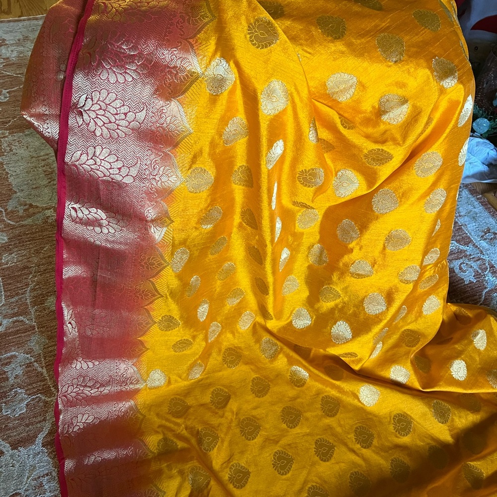 Silk Saree with out blouse